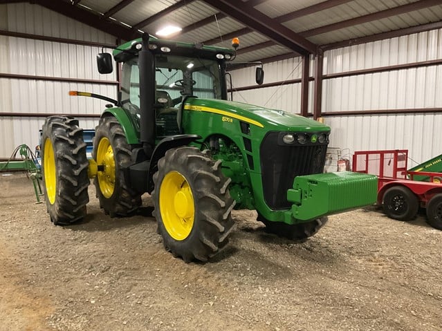 JOHN DEERE 8270R Recently Sold
